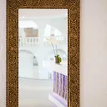 Hotel Sandy & 5*