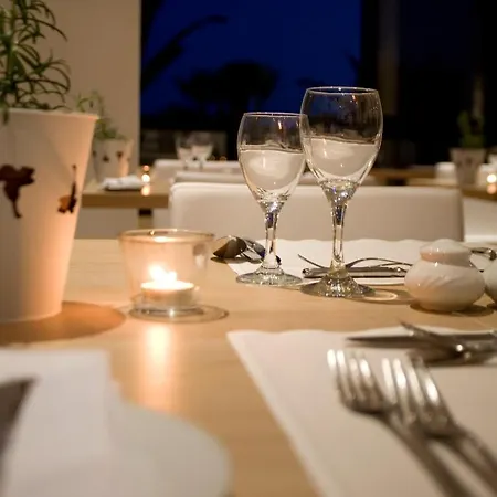 Sandy & - Ex Sentido Otel 5*