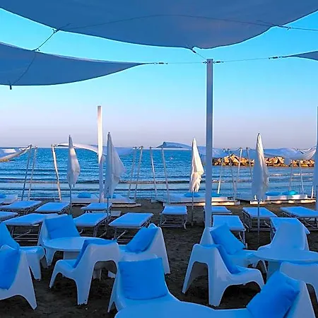 Sandy Hotel&spa Hotel Larnaka
