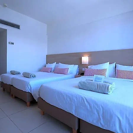 Sandy Hotel&spa Hotel Larnaka