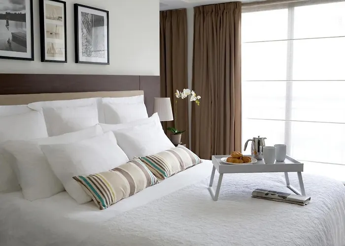 Sandy & - Ex Sentido 4* Larnaca