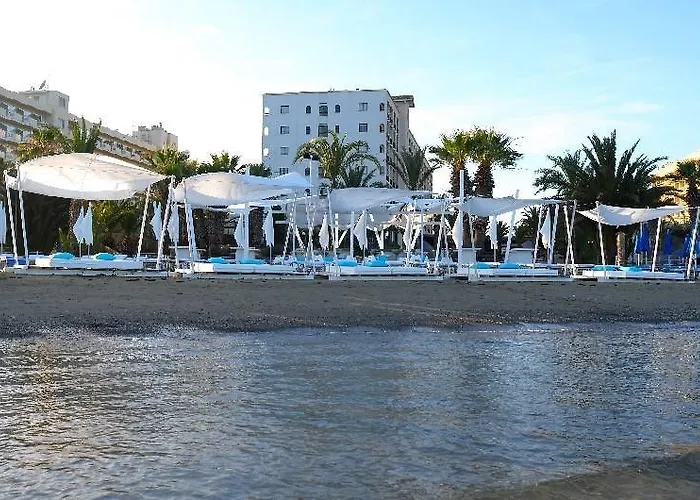 Sandy & - Ex Sentido Hotell