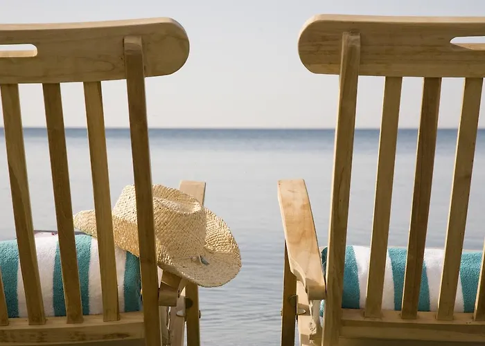 Sandy & - Ex Sentido Larnaca